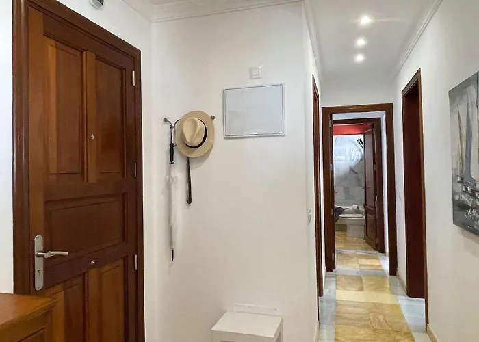 Casa Karoline With A Sunny Terrace, Heated Pool, Comfort And Privacy In A Quiet Neighborhood Villa *